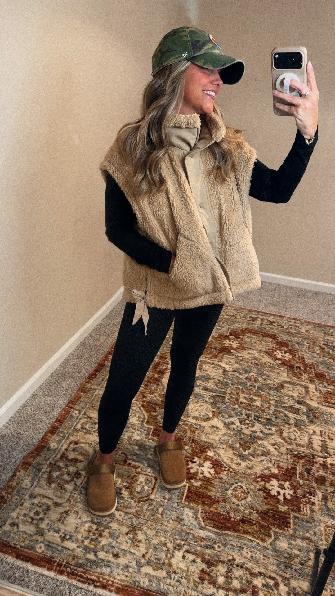 Aspen Oversized Sherpa Vest - Beige