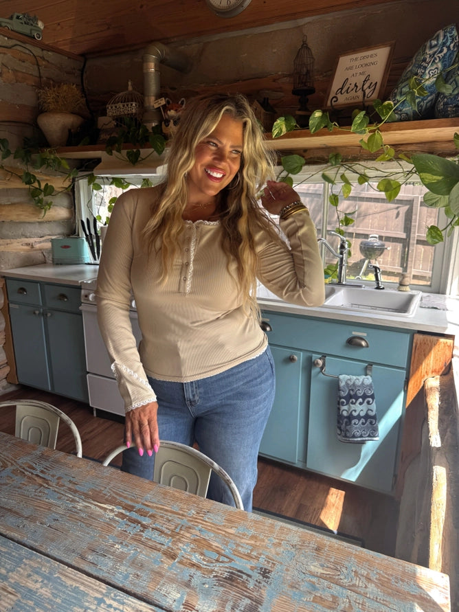 Wild Rose Henley